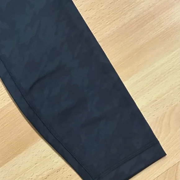Brand New Lululemon Wunder Train Leggings - Picture 6 of 14